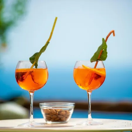 Apartment Rays Of Sun -